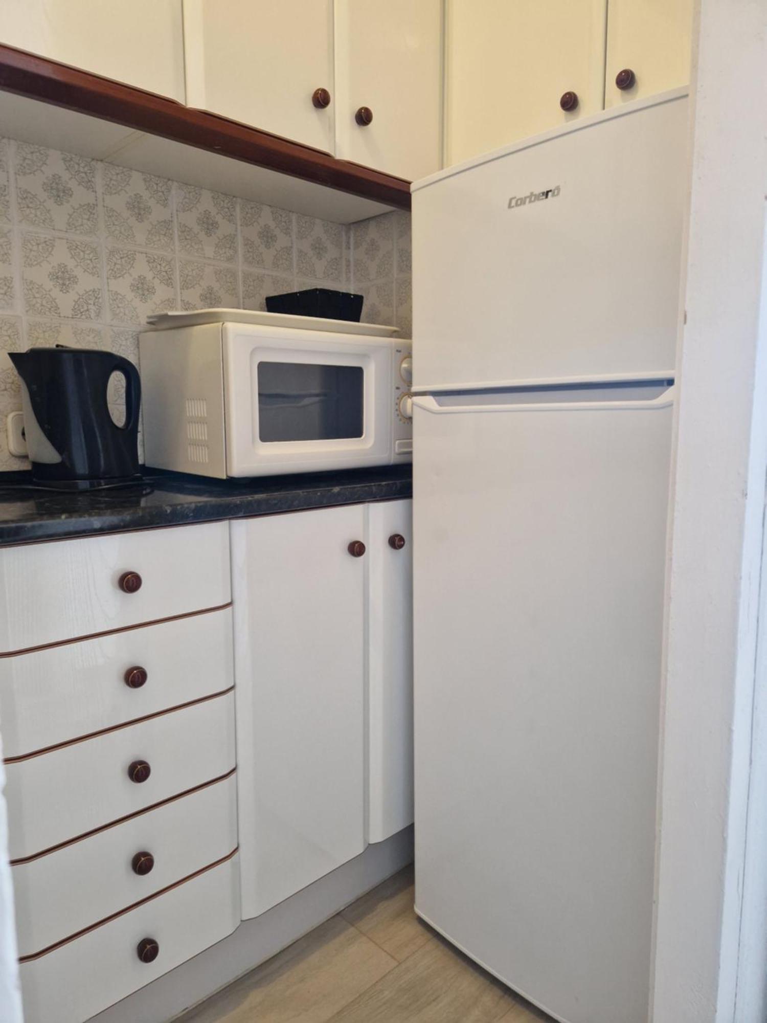 Iris Benalmadena Apartman Szoba fotó