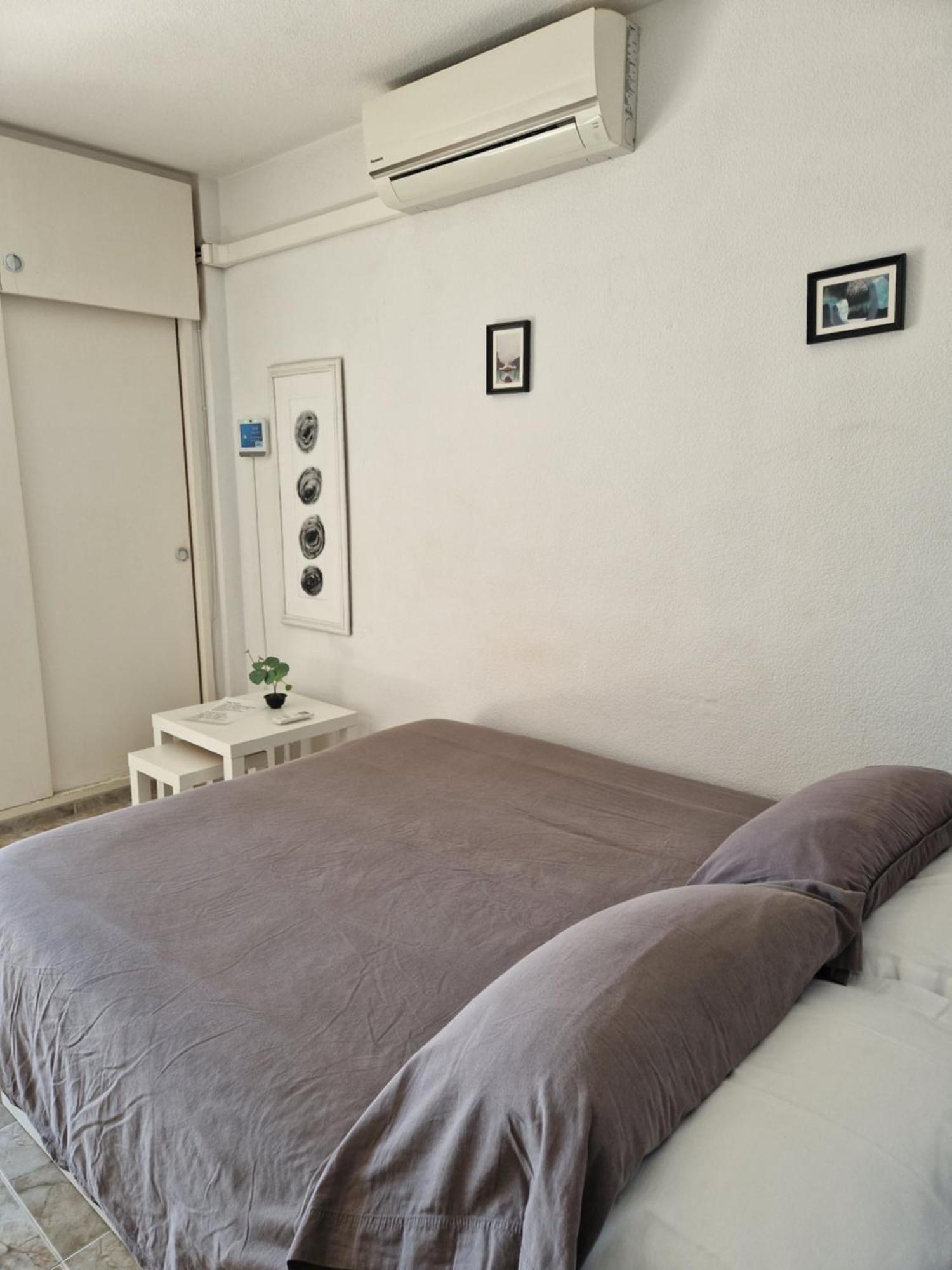 Iris Benalmadena Apartman Szoba fotó