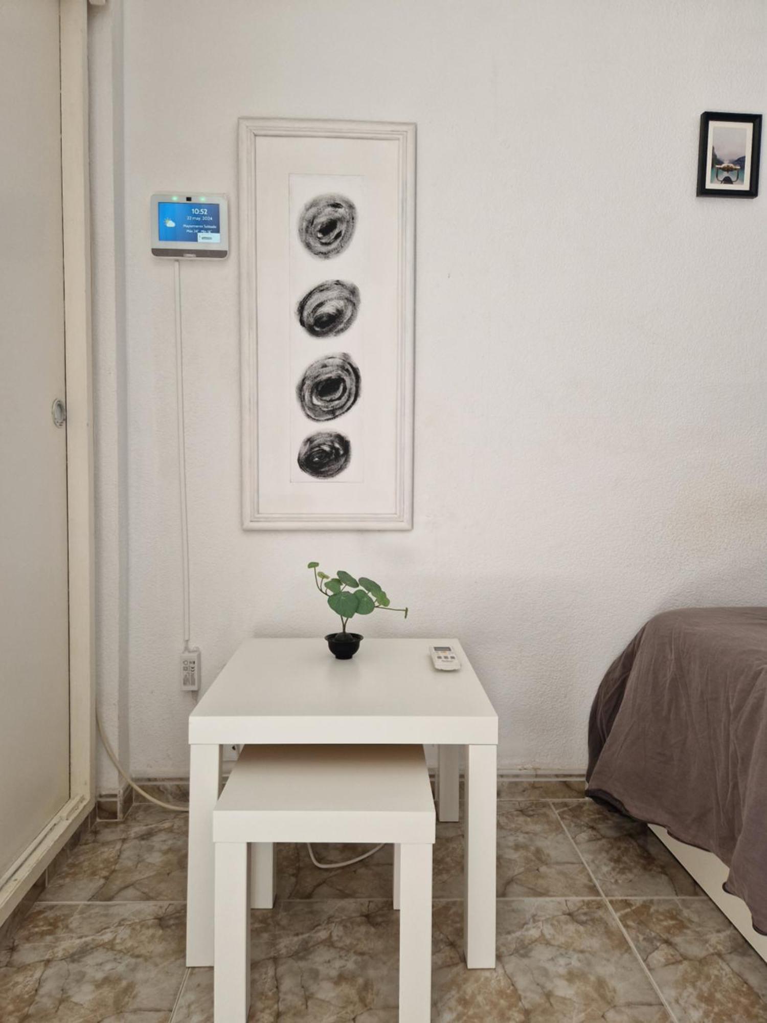 Iris Benalmadena Apartman Szoba fotó